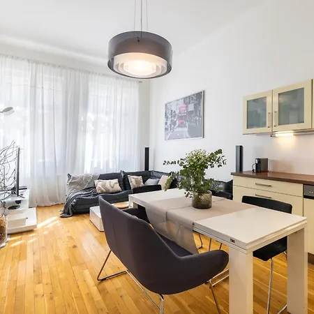 Lesser Town Apartment Melnicka By Easybnb Prague Exterior photo